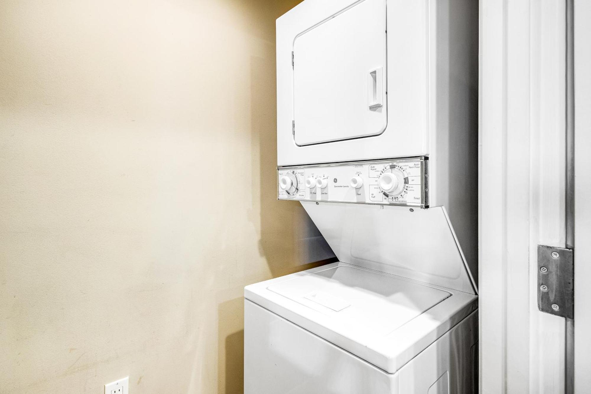 Bahia Condos Destin Room photo