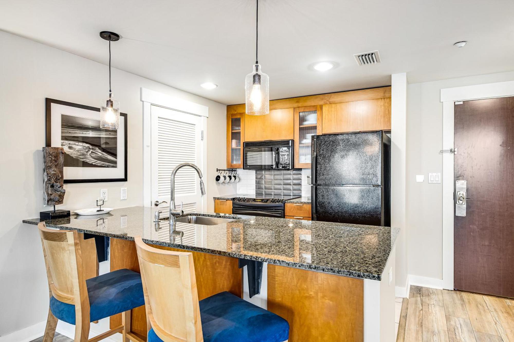 Bahia Condos Destin Room photo