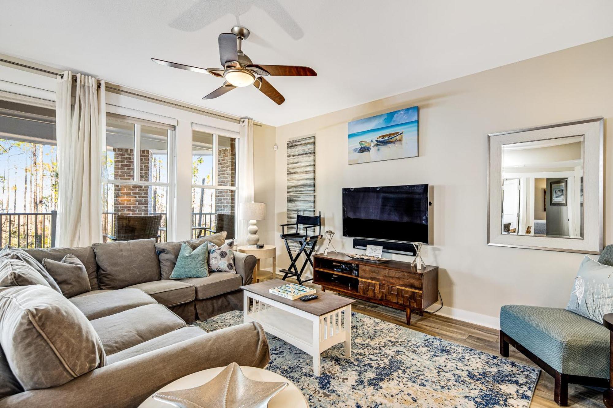 Bahia Condos Destin Room photo