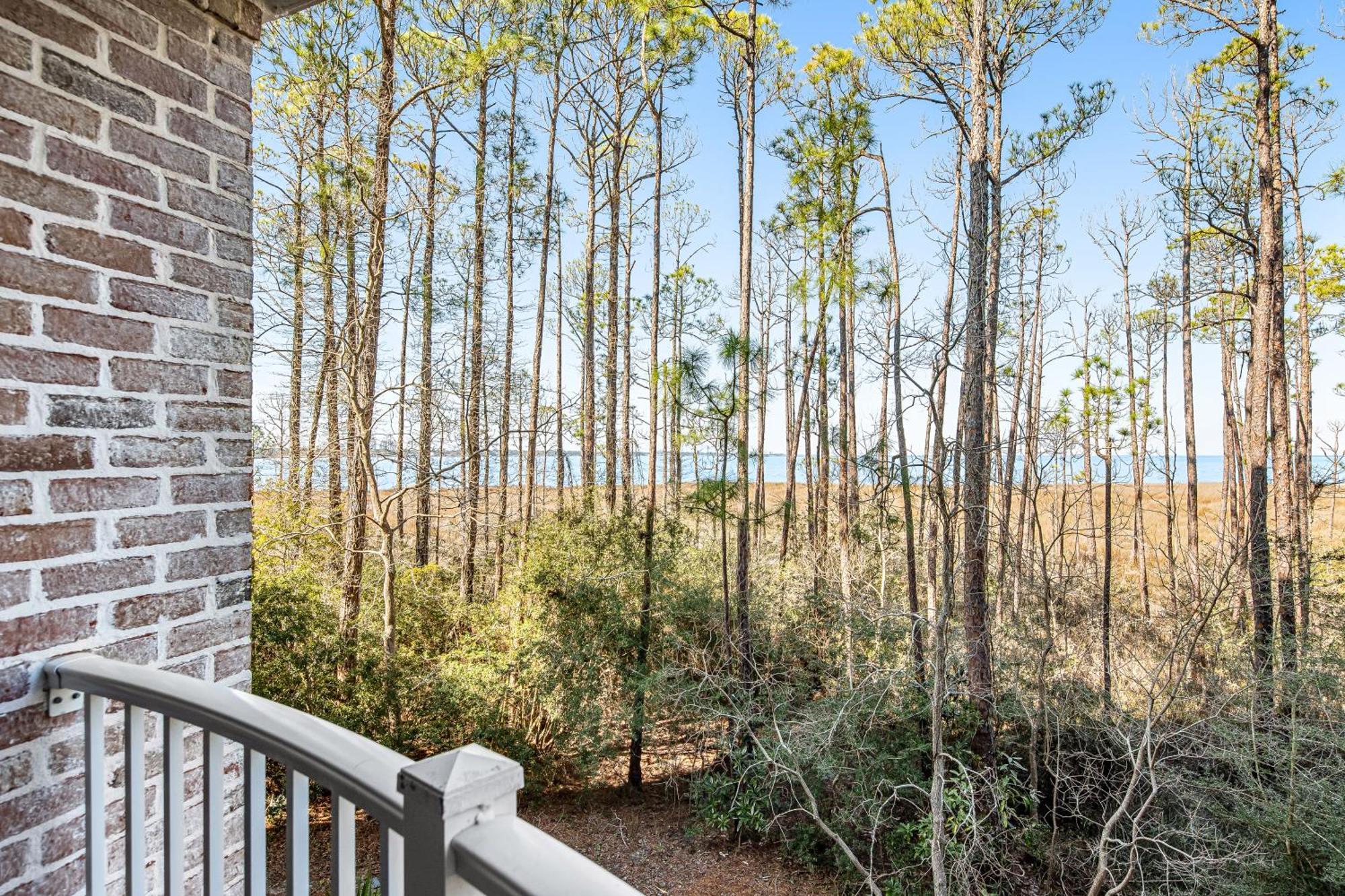 Bahia Condos Destin Room photo